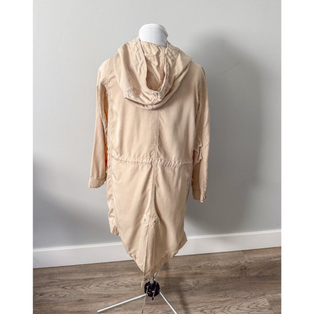 Urban Outfitters Silence + Noise Waylin Asymmetrical Parka - Picture 10 of 15